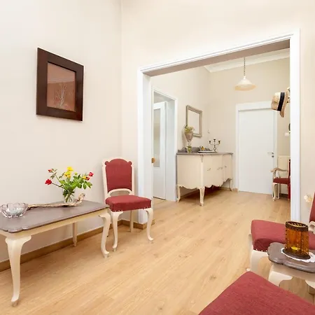 πλήρως ανακαινισμένη μονοκατοικία. Ferienhaus Chania (Crete)