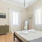 Ferienhaus πλήρως ανακαινισμένη μονοκατοικία. *