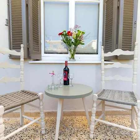 Feriehus πλήρως ανακαινισμένη μονοκατοικία. Chania (Crete)