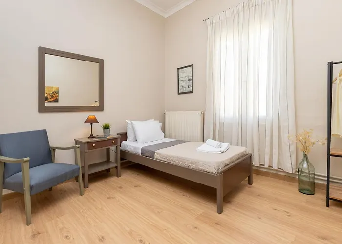 πλήρως ανακαινισμένη μονοκατοικία. Holiday home *