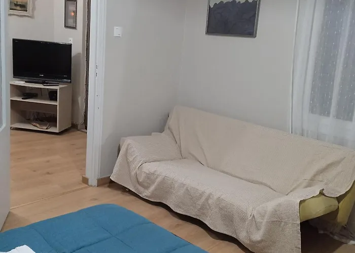 πλήρως ανακαινισμένη μονοκατοικία. Holiday home Chania (Crete)