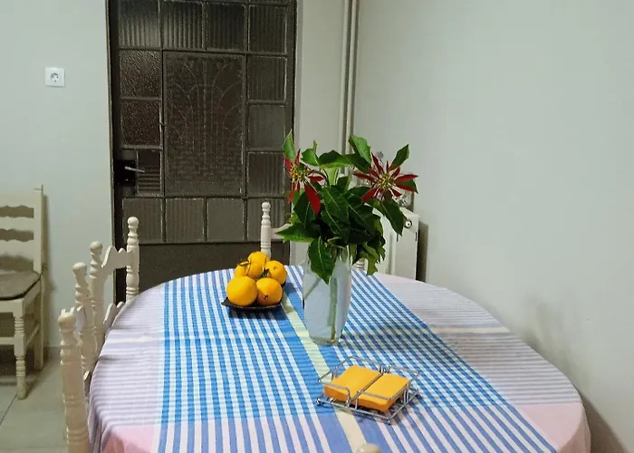 Holiday home πλήρως ανακαινισμένη μονοκατοικία. Chania (Crete)