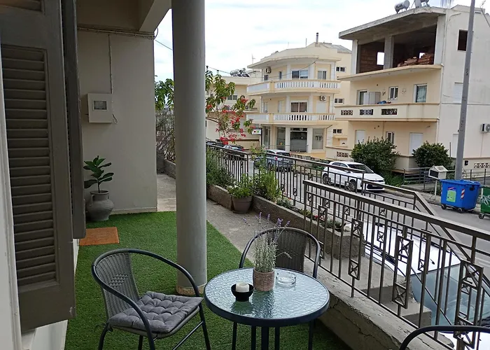 πλήρως ανακαινισμένη μονοκατοικία. Chania (Crete)