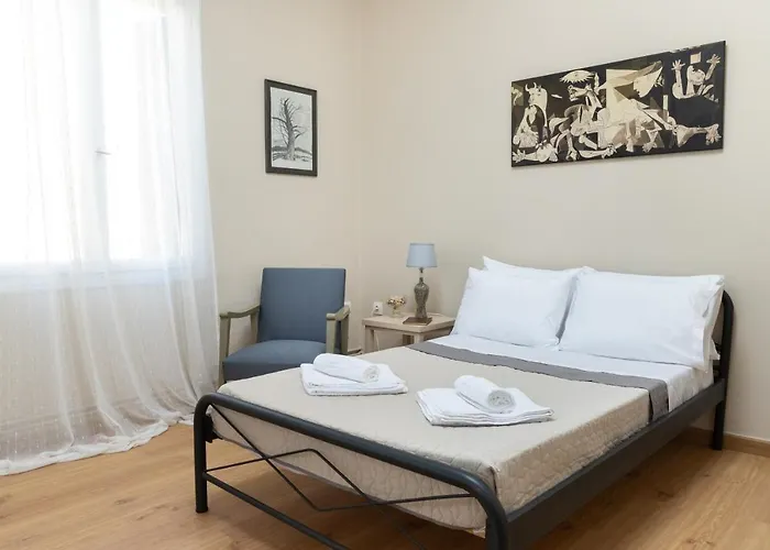 πλήρως ανακαινισμένη μονοκατοικία. Σπίτι διακοπών *